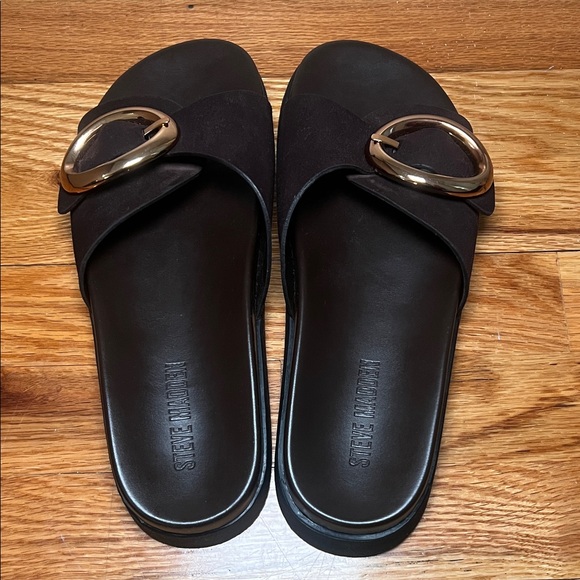Steve Madden Brown Suede Sandals with Rose Gold Buckle - Picture 2 of 4